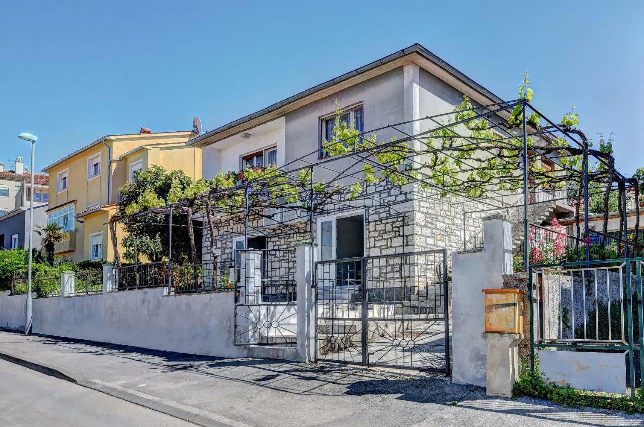 Apartman D Pula Zewnętrze zdjęcie